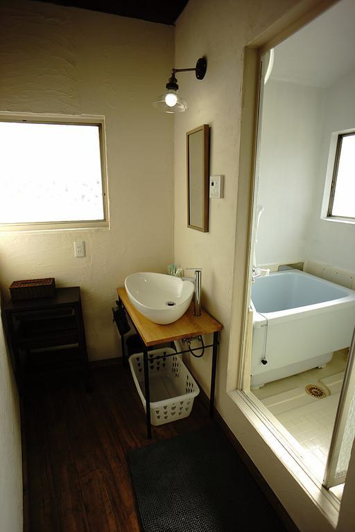 Guesthouse Hideout Himeji Exterior photo